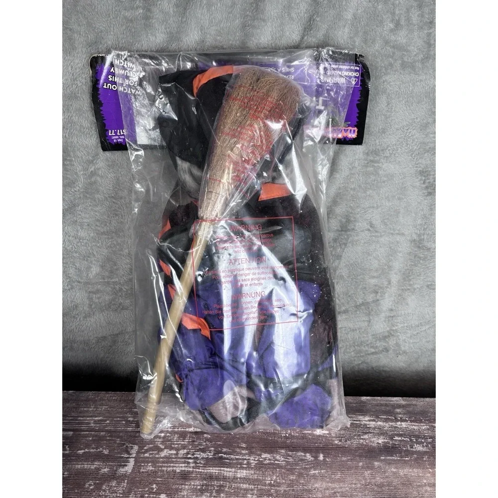 Vintage Halloween Flying Witch Tree Trunk Witch Large & Heavy /‎ NEW Old Stock